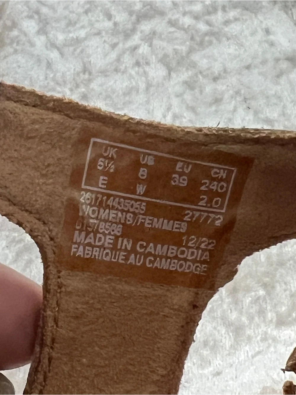 Clarks soft tan
